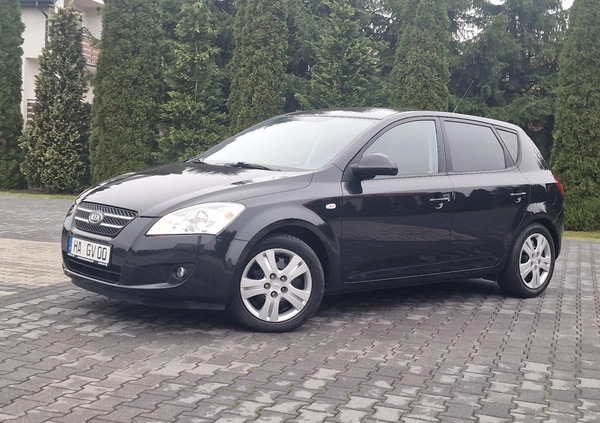 Kia Ceed cena 17999 przebieg: 200000, rok produkcji 2008 z Gostynin małe 407